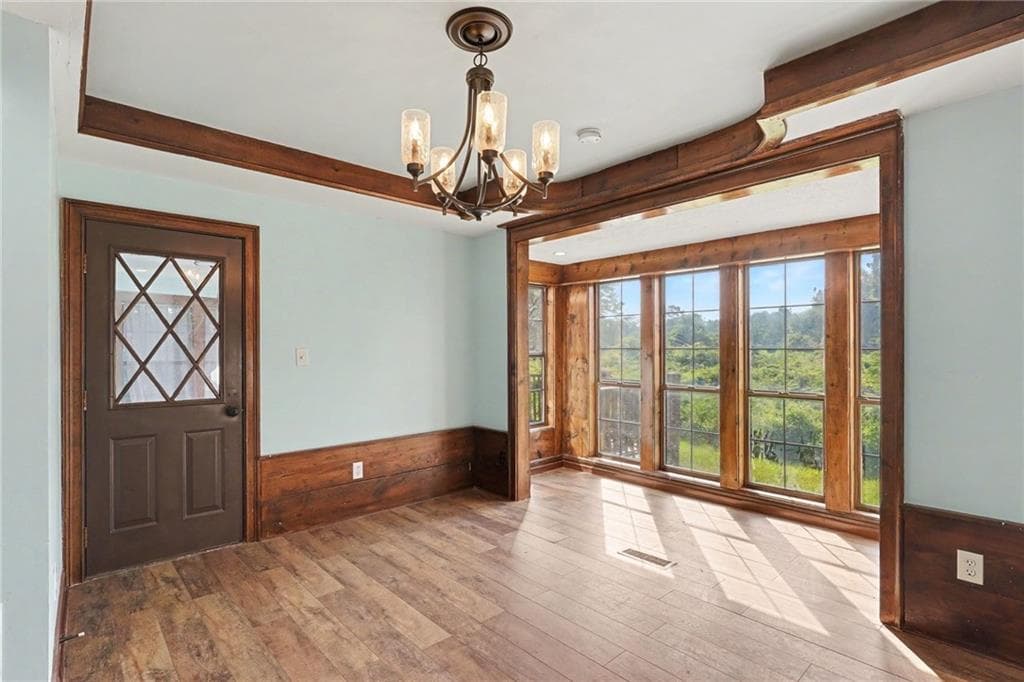 4 bedroom, 4 bathroom, 2,361 sq ft single family residence for sale at 498 Millers Mill Road, Stockbridge, GA 30281 — photo 5