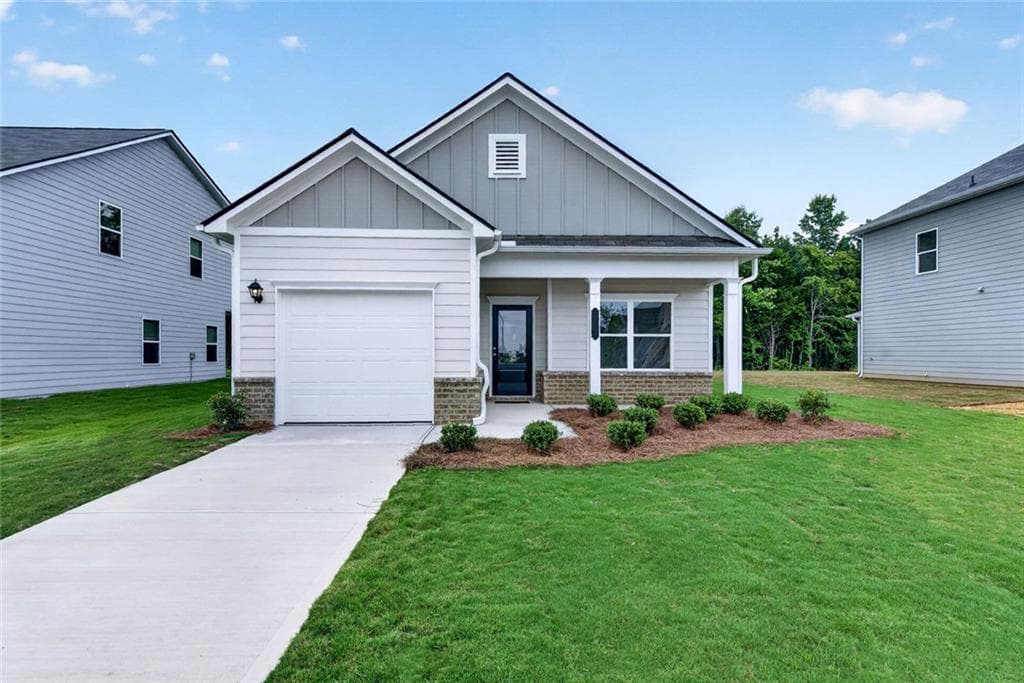 3 bedroom, 2 bathroom, 1,137 sq ft single family residence under contract at 6 Rhine Trail, Rome, GA 30165