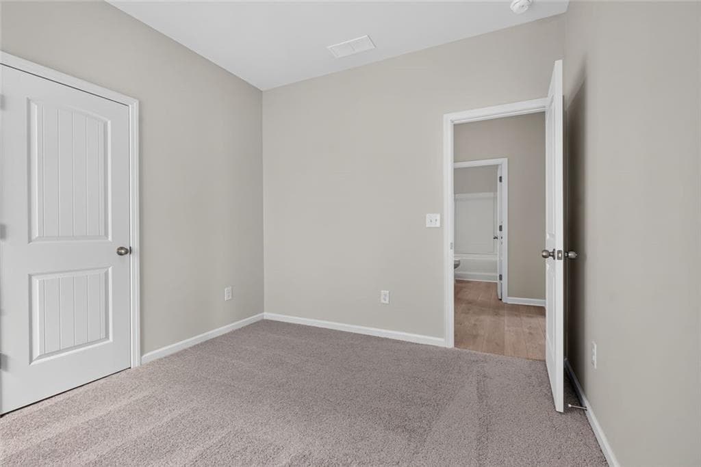 3 bedroom, 2 bathroom, 1,137 sq ft single family residence under contract at 6 Rhine Trail, Rome, GA 30165 — photo 3