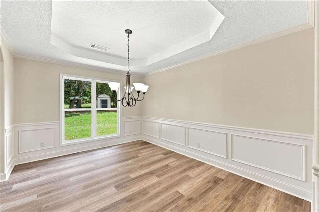 4 bedroom, 3 bathroom, 2,188 sq ft single family residence for sale at 482 Logans Way, Hoschton, GA 30548 — photo 8