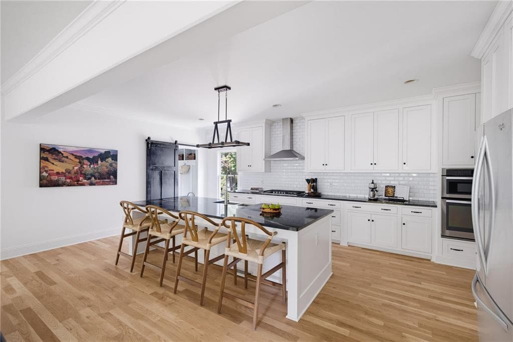 5 bedroom, 4 bathroom, 3,261 sq ft single family residence under contract at 719 S Candler Street, Decatur, GA 30030 — photo 7