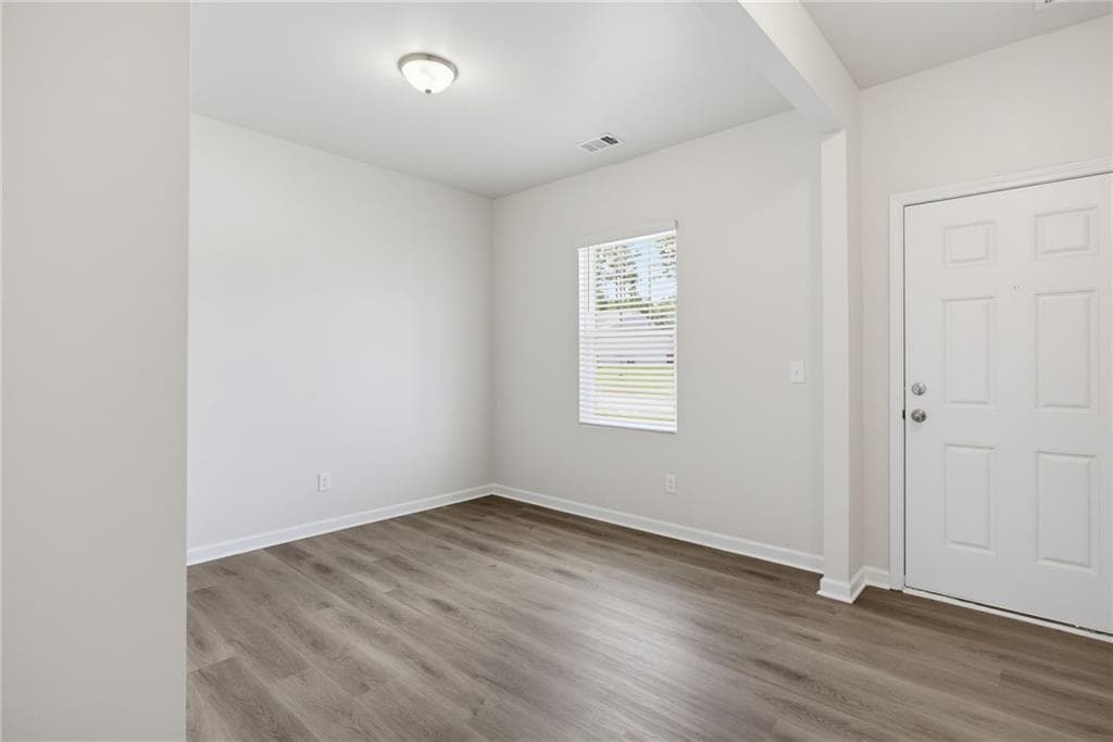 3 bedroom, 2 bathroom, 1,862 sq ft single family residence for sale at 7263 Emma Court, Douglasville, GA 30134 — photo 2