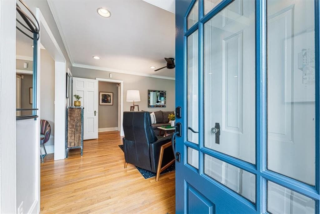 3 bedroom, 2 bathroom, 2,110 sq ft single family residence under contract at 802 Highland Terrace, Atlanta, GA 30306 — photo 5