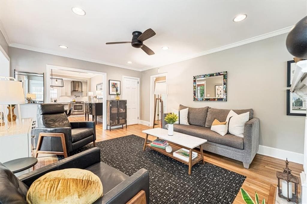 3 bedroom, 2 bathroom, 2,110 sq ft single family residence under contract at 802 Highland Terrace, Atlanta, GA 30306 — photo 9