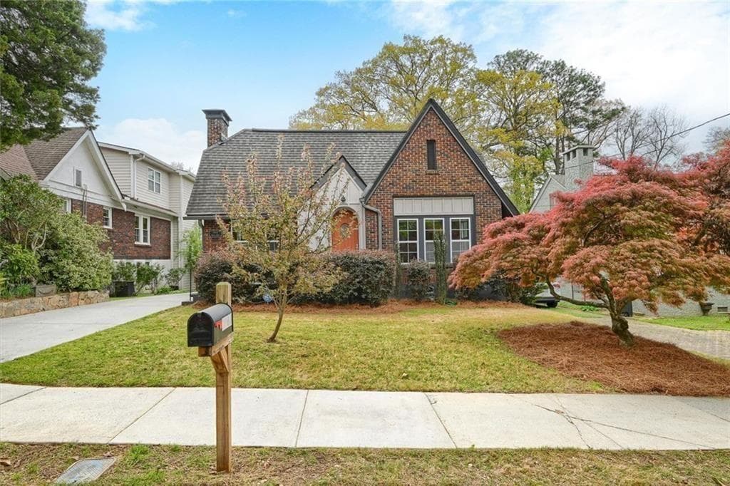 3 bedroom, 2 bathroom, 1,764 sq ft single family residence for sale at 1968 Walker Avenue, College Park, GA 30337 — photo 2