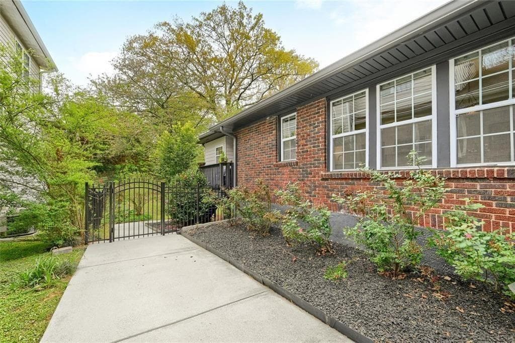 3 bedroom, 2 bathroom, 1,764 sq ft single family residence for sale at 1968 Walker Avenue, College Park, GA 30337 — photo 4