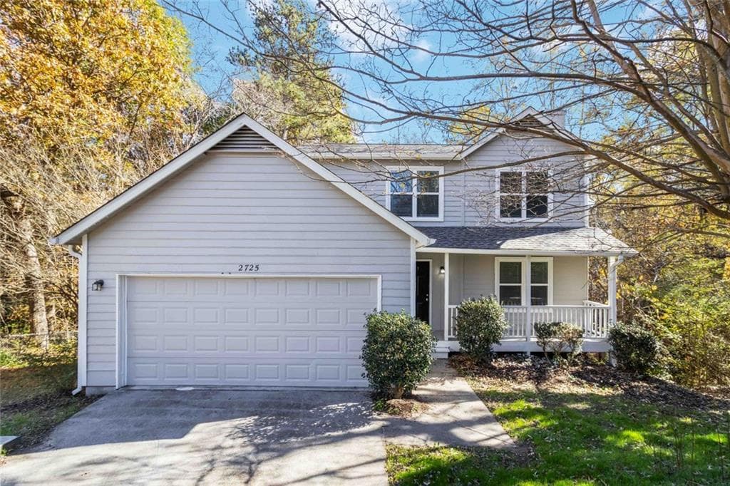 3 bedroom, 2 bathroom, 1,764 sq ft single family residence for sale at 2725 Wildflower Lane, Snellville, GA 30039 — photo 1 of 39