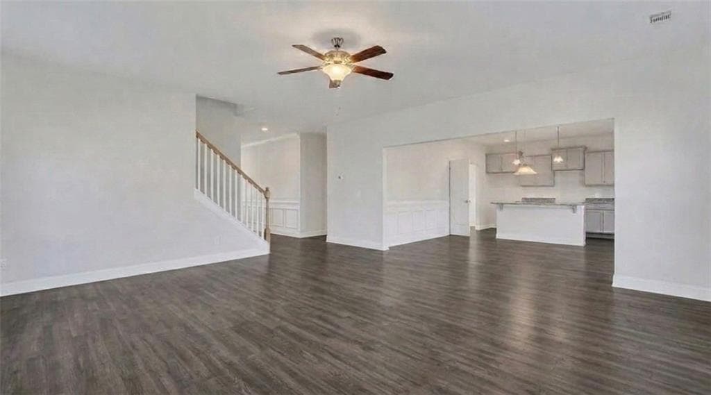 5 bedroom, 2 bathroom, 2,708 sq ft single family residence for rent at 9 Sago Palm Way, Savannah, GA 31302 for $2,600 a month — photo 2