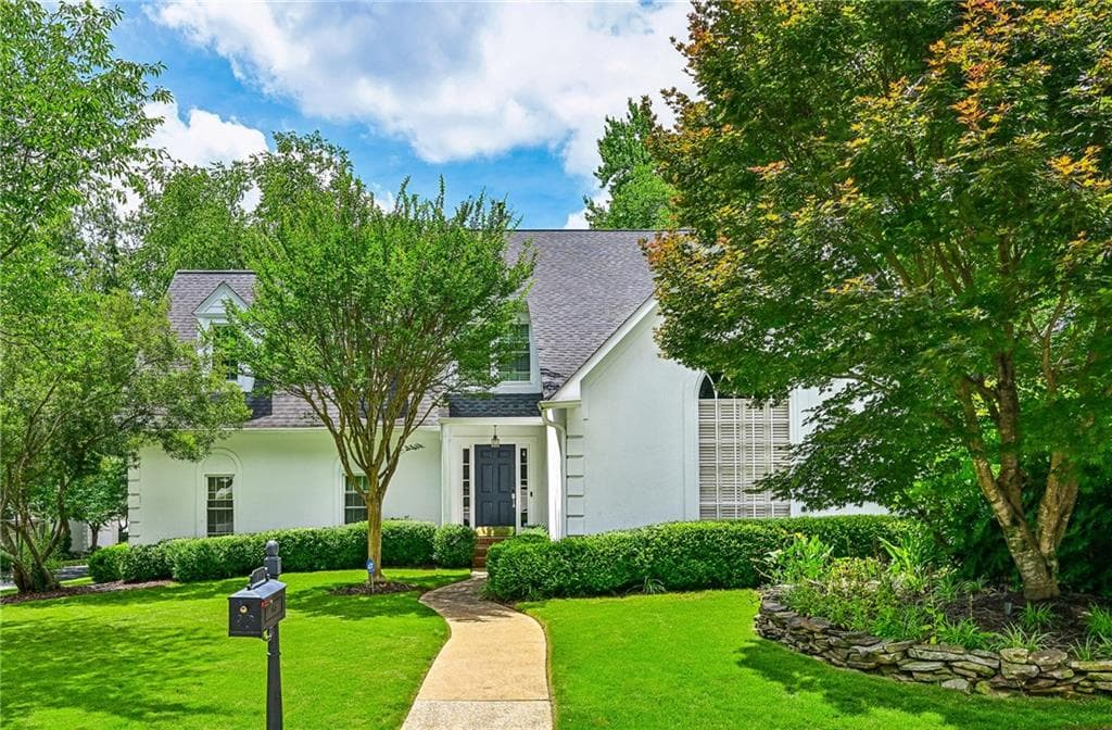 3 bedroom, 3 bathroom, 2,652 sq ft single family residence for sale at 1175 Chalfont Walk, Atlanta, GA 30319 — photo 1 of 57