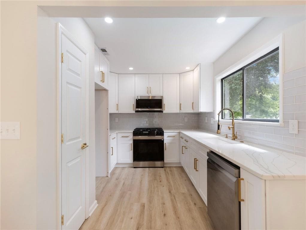 3 bedroom, 2 bathroom, 1,575 sq ft single family residence for rent at 2645 Trotters Walk Trail, Snellville, GA 30078 for $2,000 a month — photo 10