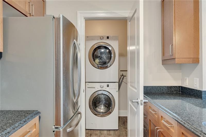 2 bedroom, 2 bathroom, 1,275 sq ft condominium for rent at 325 E Paces Ferry Road 601, Atlanta, GA 30305 for $2,800 a month — photo 5