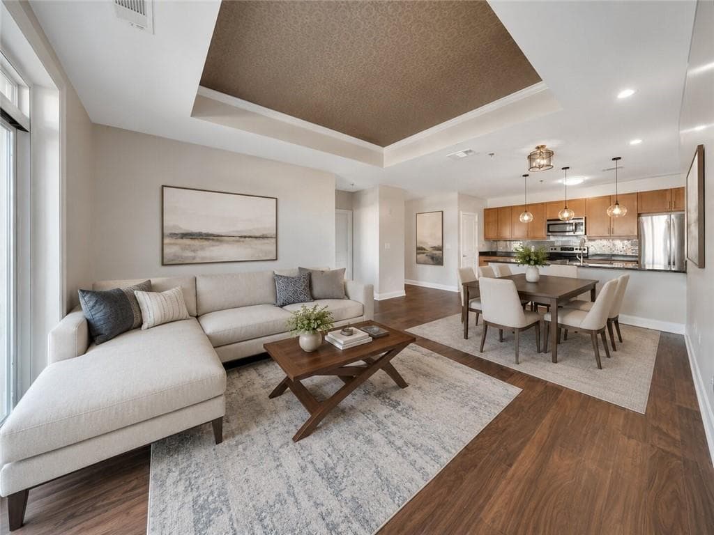 2 bedroom, 2 bathroom, 1,275 sq ft condominium for rent at 325 E Paces Ferry Road 601, Atlanta, GA 30305 for $2,800 a month — photo 6