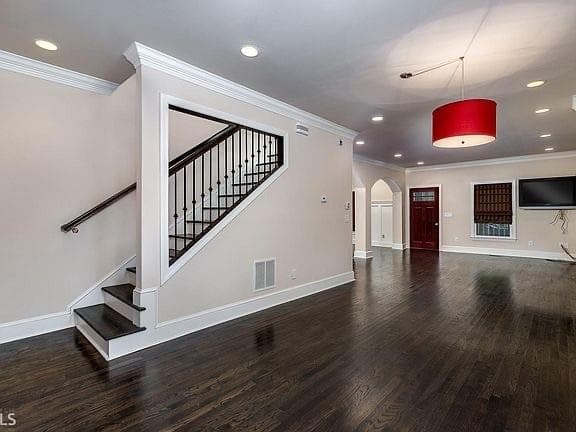 4 bedroom, 3 bathroom, 2,246 sq ft single family residence for sale at 97 Rockyford Road, Atlanta, GA 30317 — photo 4