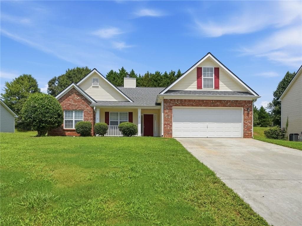 3 bedroom, 2 bathroom, 2,198 sq ft single family residence sold at 35 Montgomery Court, Covington, GA 30016