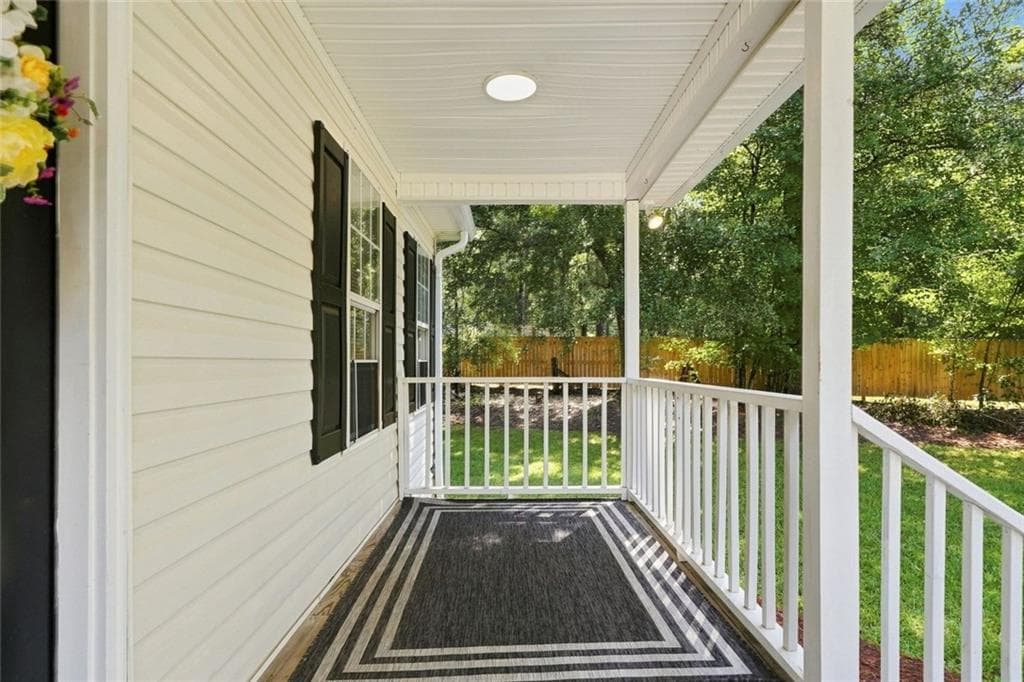 3 bedroom, 3 bathroom, 2,176 sq ft single family residence for sale at 780 Butterworth Road, Canton, GA 30114 — photo 5
