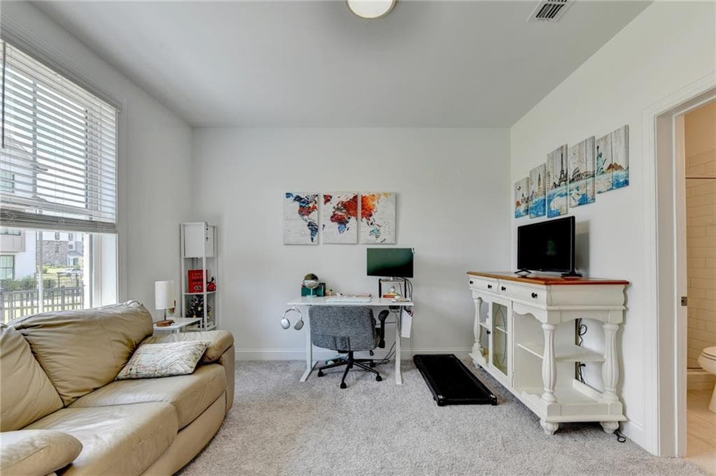 3 bedroom, 4 bathroom, 2,070 sq ft townhouse for rent at 522 Healy Drive, Cumming, GA 30040 for $2,900 a month — photo 8