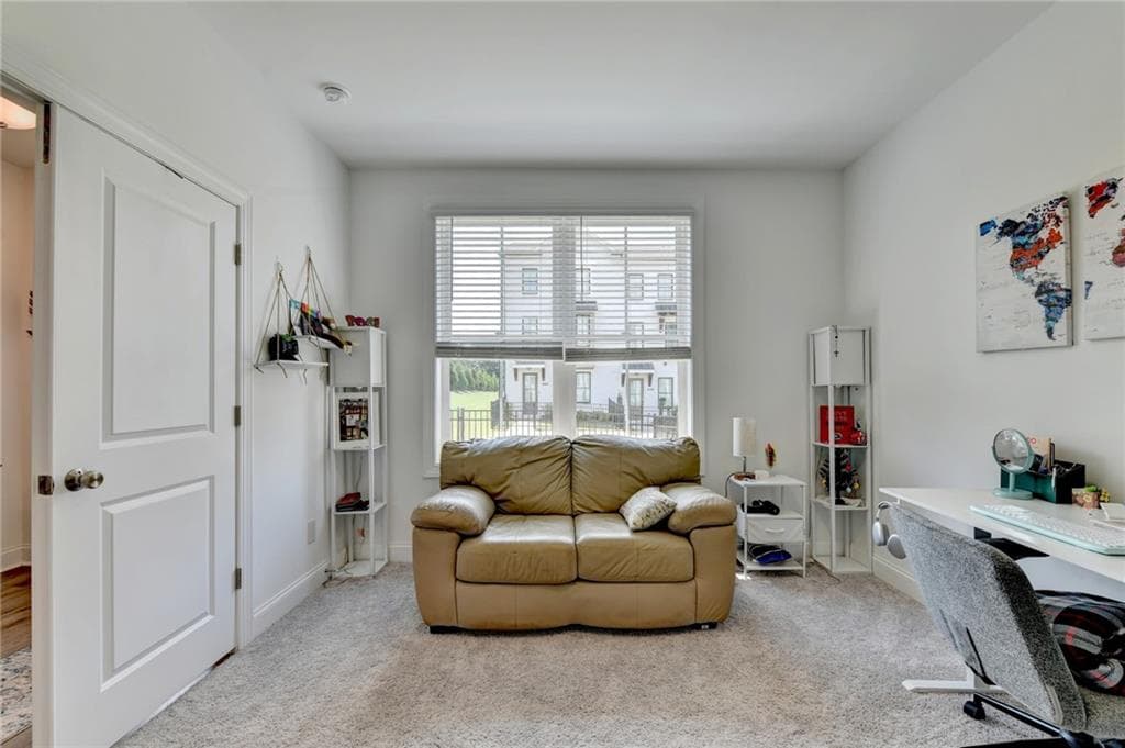3 bedroom, 4 bathroom, 2,070 sq ft townhouse for rent at 522 Healy Drive, Cumming, GA 30040 for $2,900 a month — photo 9
