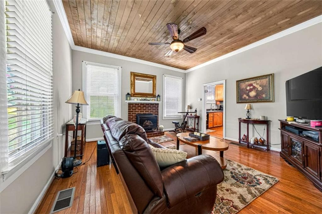 4 bedroom, 1 bathroom, 1,820 sq ft single family residence for sale at 174 Sanford Drive, Nicholson, GA 30565 — photo 6