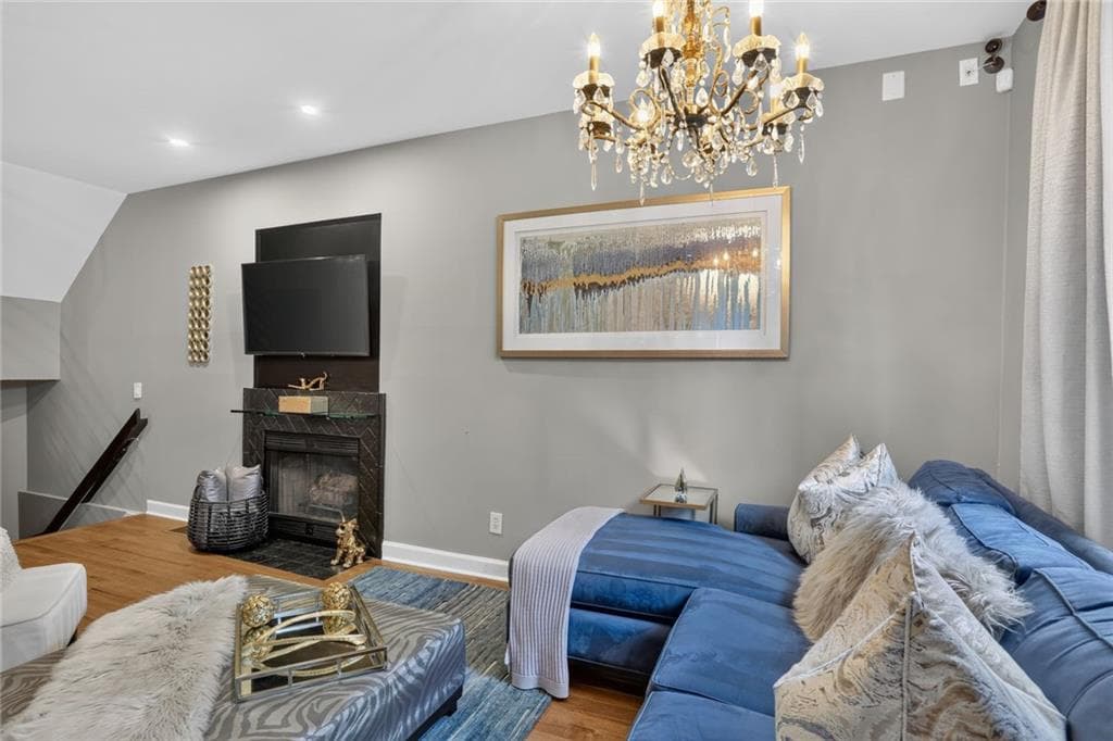 2 bedroom, 3 bathroom, 1,250 sq ft townhouse for sale at 751 Piedmont Avenue 3, Atlanta, GA 30308 — photo 3