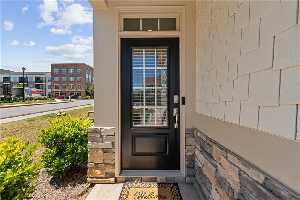 3 bedroom, 3 bathroom, 1,892 sq ft townhouse for rent at 575 Sausalito Walk, Suwanee, GA 30024 for $2,500 a month — photo 3
