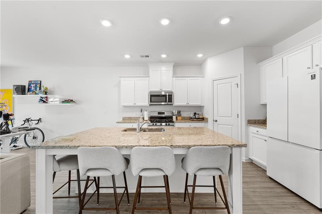 3 bedroom, 3 bathroom, 1,892 sq ft townhouse for rent at 575 Sausalito Walk, Suwanee, GA 30024 for $2,500 a month — photo 6