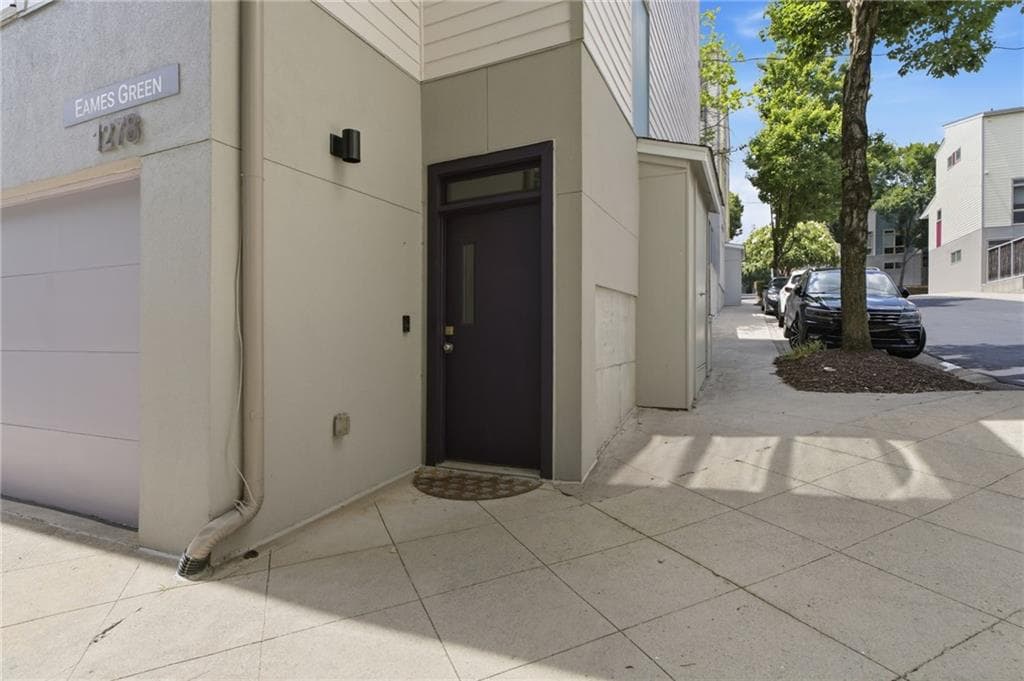 2 bedroom, 3 bathroom, 1,892 sq ft townhouse for sale at 1278 Eames Green, Atlanta, GA 30318 — photo 6