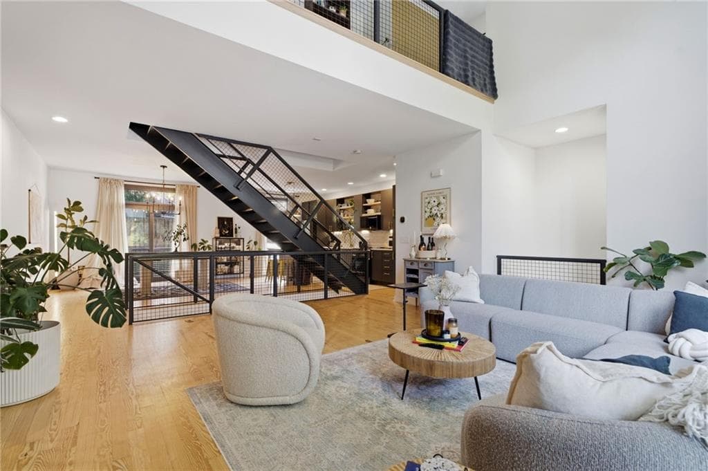 2 bedroom, 3 bathroom, 1,892 sq ft townhouse for sale at 1278 Eames Green, Atlanta, GA 30318 — photo 10