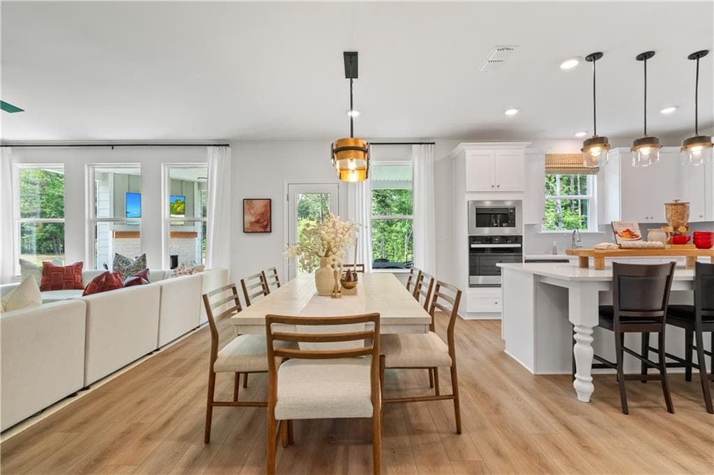 4 bedroom, 4 bathroom, 3,300 sq ft single family residence for sale at 2755 Pechaver Court, Snellville, GA 30039 — photo 9