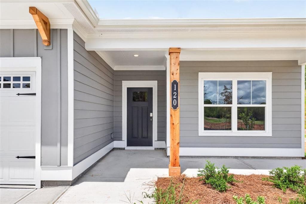 3 bedroom, 2 bathroom, 1,803 sq ft single family residence for sale at 120 Summerfield Place Drive, Carrollton, GA 30117 — photo 3
