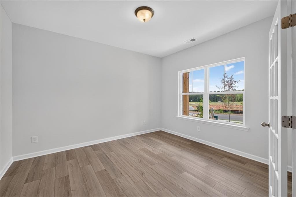 3 bedroom, 2 bathroom, 1,803 sq ft single family residence for sale at 120 Summerfield Place Drive, Carrollton, GA 30117 — photo 6