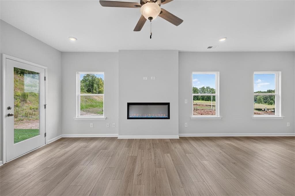 3 bedroom, 2 bathroom, 1,803 sq ft single family residence for sale at 120 Summerfield Place Drive, Carrollton, GA 30117 — photo 10
