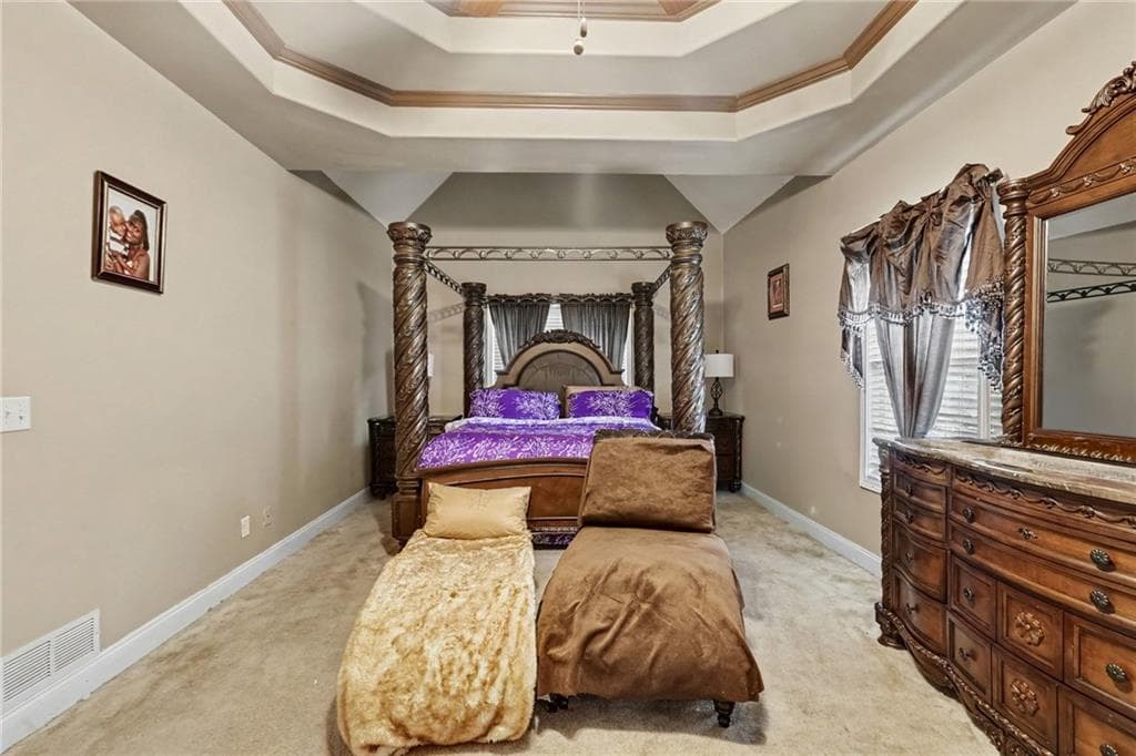4 bedroom, 3 bathroom, 4,142 sq ft single family residence for sale at 6096 Willowpond Court, Douglasville, GA 30135 — photo 5
