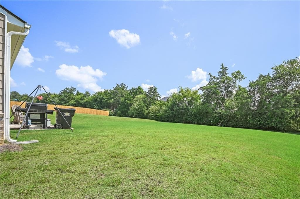 4 bedroom, 2 bathroom, 1,839 sq ft single family residence for sale at 155 Siena Drive, Cartersville, GA 30120 — photo 7