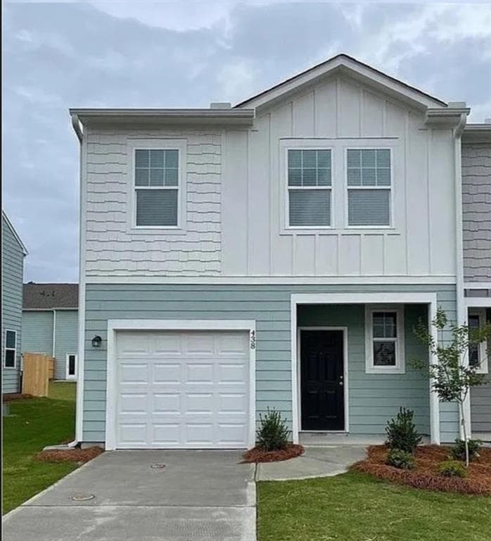 3 bedroom, 4 bathroom, 1,421 sq ft townhouse for rent at 438 Union Station Street, Cartersville, GA 30120 for $1,600 a month
