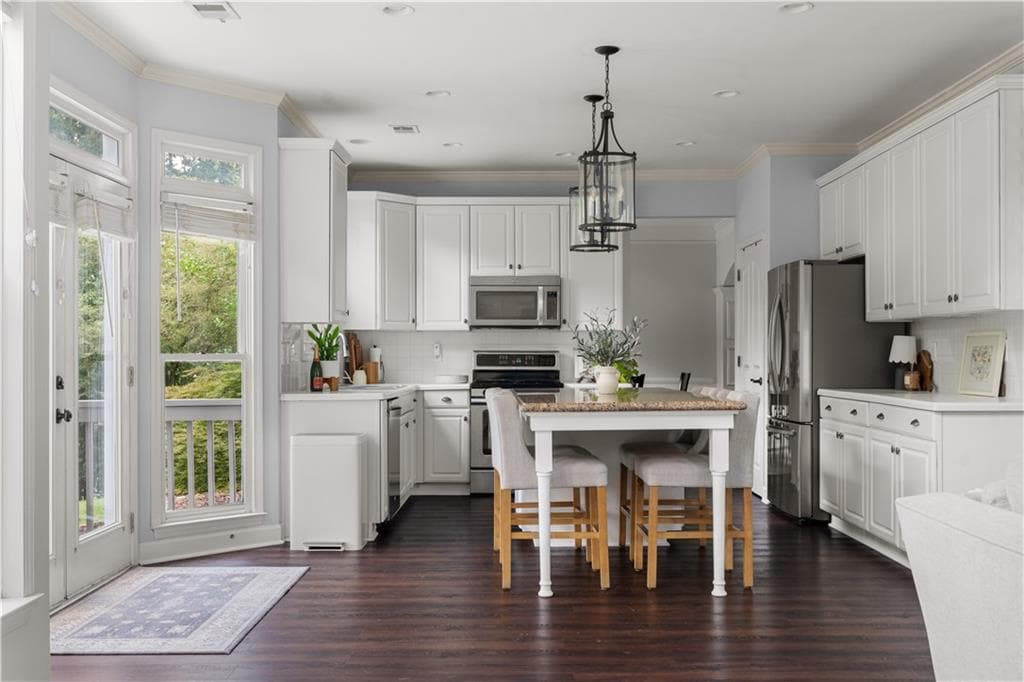 4 bedroom, 3 bathroom, 2,664 sq ft single family residence for sale at 2235 Sugarbirch Drive, Lawrenceville, GA 30044 — photo 9