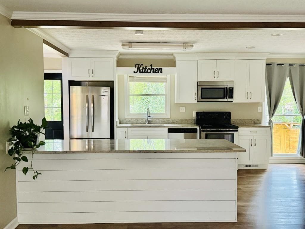 3 bedroom, 2 bathroom, 1,236 sq ft single family residence for sale at 105 Tall Tree Road, Bogart, GA 30622 — photo 3