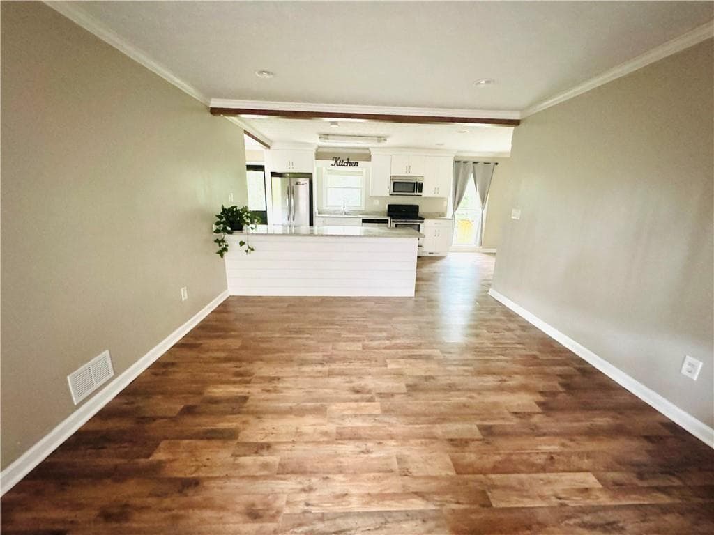 3 bedroom, 2 bathroom, 1,236 sq ft single family residence for sale at 105 Tall Tree Road, Bogart, GA 30622 — photo 5