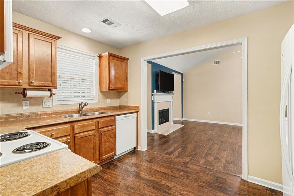 3 bedroom, 2 bathroom, 1,490 sq ft single family residence for sale at 31 Bramble Court, Jefferson, GA 30549 — photo 8