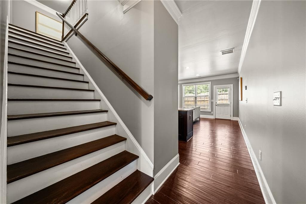 3 bedroom, 3 bathroom, 2,064 sq ft townhouse under contract at 2854 Jordan Oaks Lane 8, Decatur, GA 30033 — photo 9