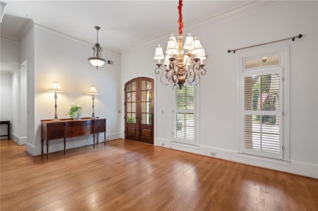 4 bedroom, 4 bathroom, 3,804 sq ft single family residence under contract at 2162 Ellis Farm Drive, Marietta, GA 30064 — photo 2