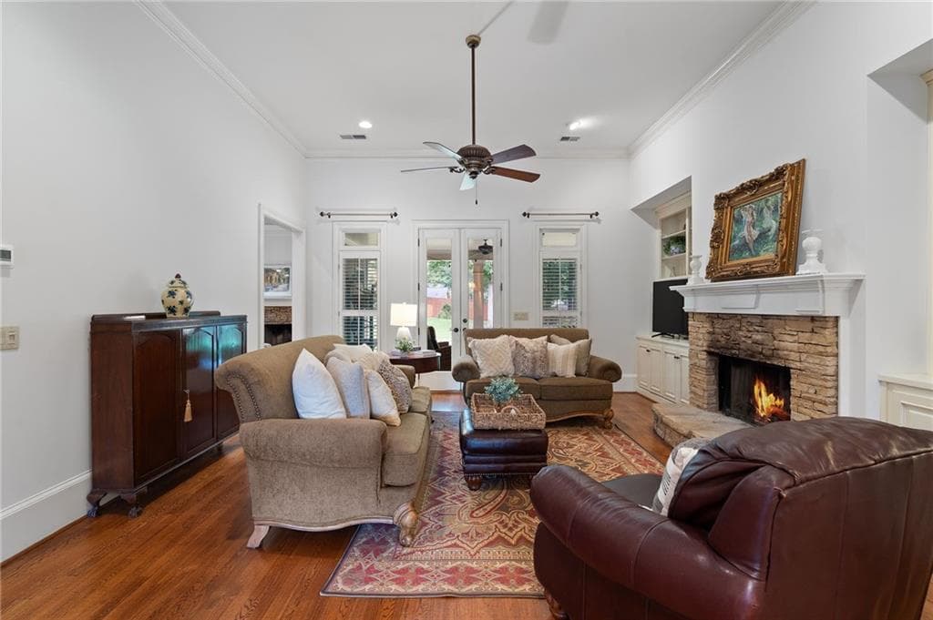 4 bedroom, 4 bathroom, 3,804 sq ft single family residence under contract at 2162 Ellis Farm Drive, Marietta, GA 30064 — photo 4