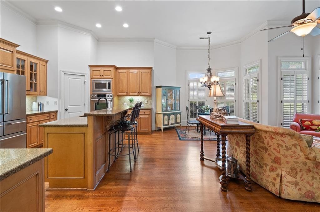 4 bedroom, 4 bathroom, 3,804 sq ft single family residence under contract at 2162 Ellis Farm Drive, Marietta, GA 30064 — photo 7