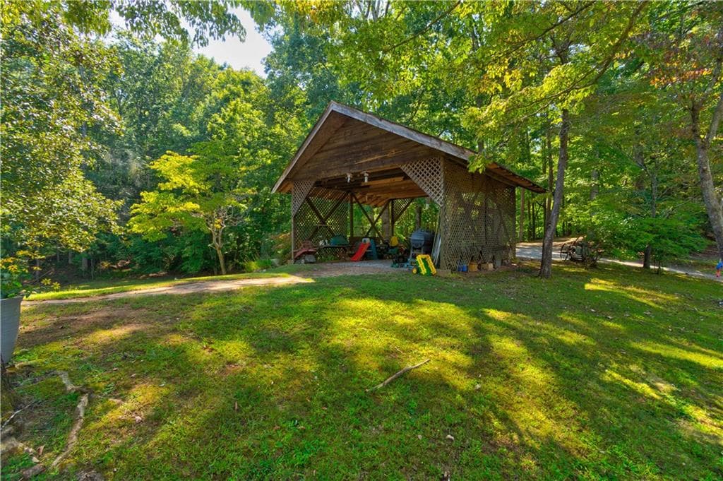4 bedroom, 2 bathroom, 2,313 sq ft single family residence for sale at 434 Mill Creek Drive, Dawsonville, GA 30534 — photo 7