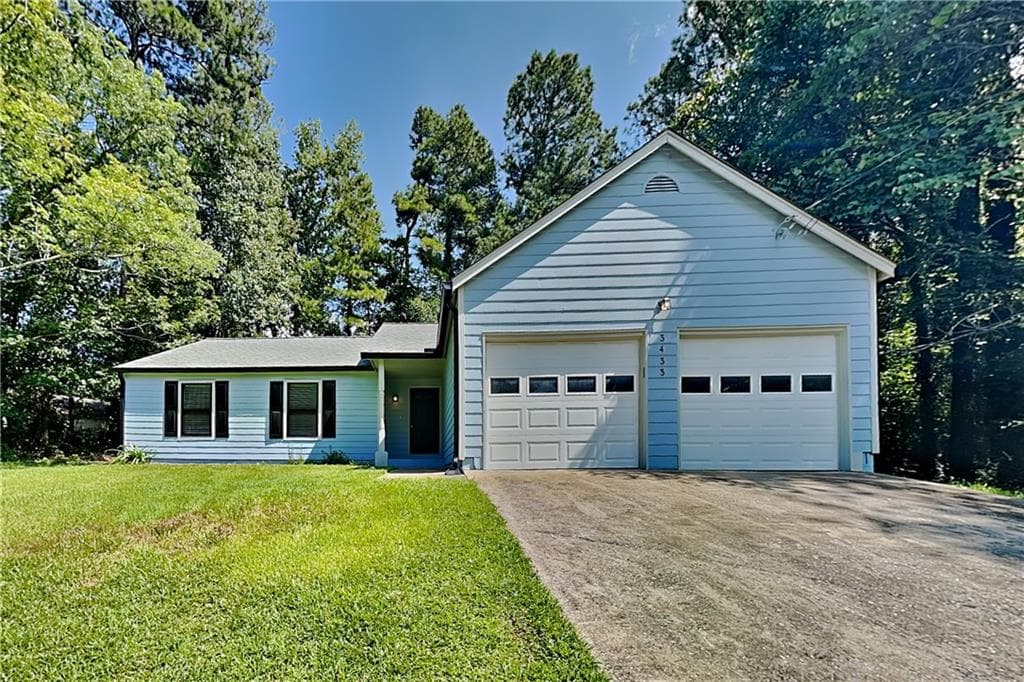 3 bedroom, 2 bathroom, 1,462 sq ft single family residence for rent at 3433 Appling Court, Kennesaw, GA 30152 for $2,045 a month — photo 1 of 18