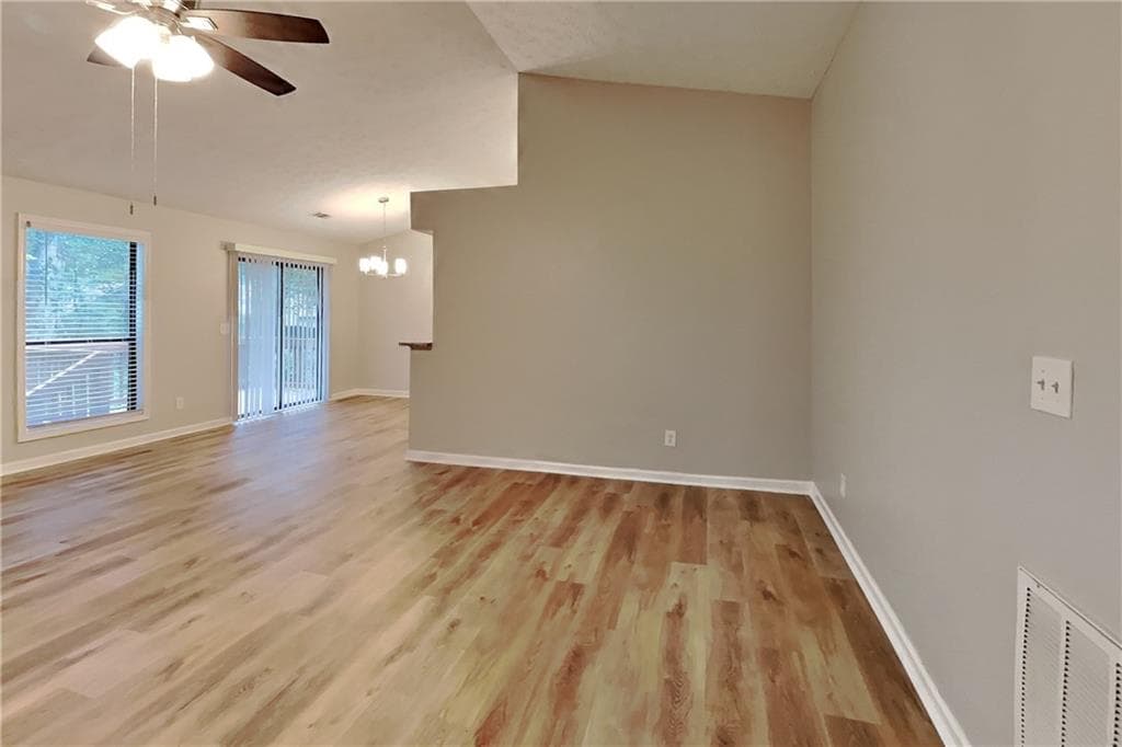 3 bedroom, 2 bathroom, 1,462 sq ft single family residence for rent at 3433 Appling Court, Kennesaw, GA 30152 for $2,045 a month — photo 3