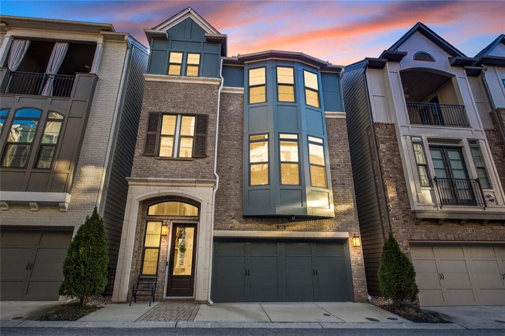 3 bedroom, 4 bathroom, 2,236 sq ft single family residence for sale at 513 Broadview Place, Atlanta, GA 30324 — photo 1 of 38