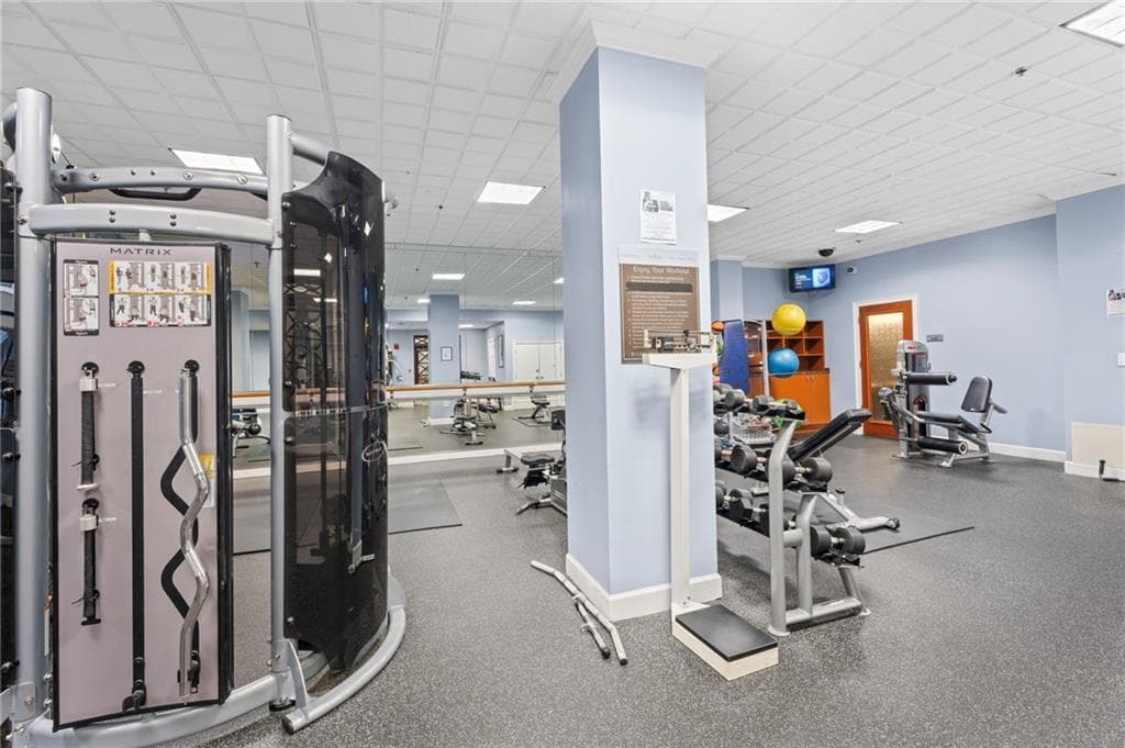 1 bedroom, 1 bathroom, 703 sq ft condominium for rent at 795 Hammond Drive 505, Atlanta, GA 30328 for $1,100 a month — photo 3