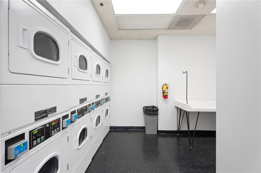 1 bedroom, 1 bathroom, 703 sq ft condominium for rent at 795 Hammond Drive 505, Atlanta, GA 30328 for $1,100 a month — photo 5