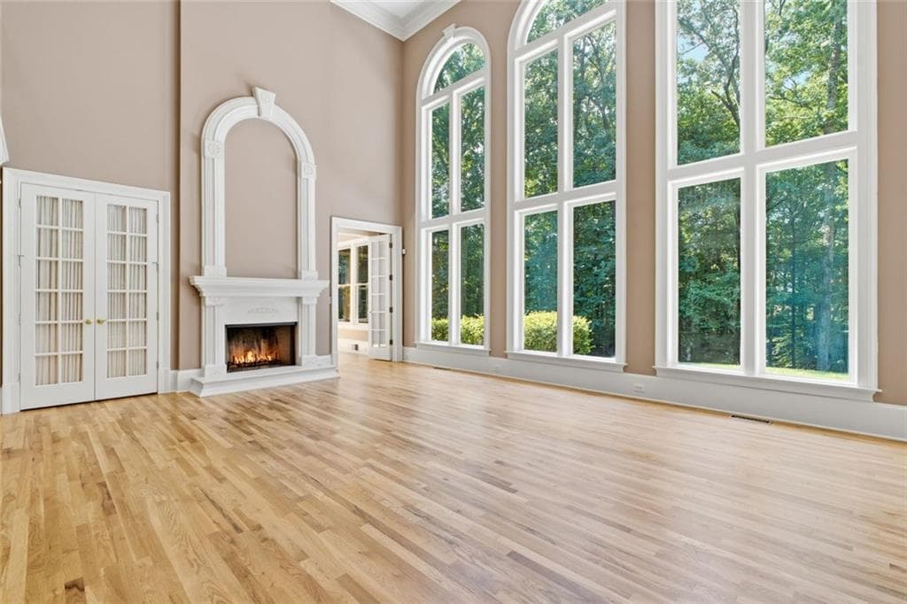 5 bedroom, 5 bathroom, 6,282 sq ft single family residence for sale at 2030 Grande Loch, Roswell, GA 30075 — photo 8