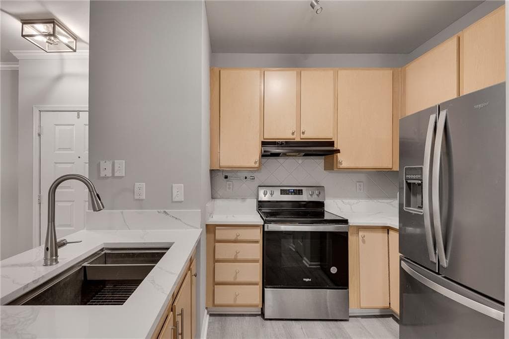 2 bedroom, 2 bathroom, 1,077 sq ft condominium for rent at 821 Ralph Mcgill Boulevard 3215, Atlanta, GA 30306 for $2,500 a month — photo 10